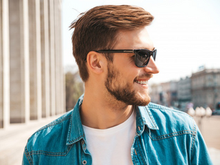 portrait-handsome-smiling-stylish-hipste