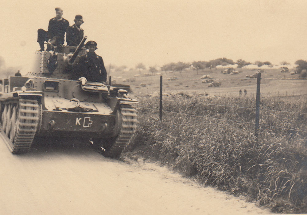 2.WK Foto Panzer Skoda (3)