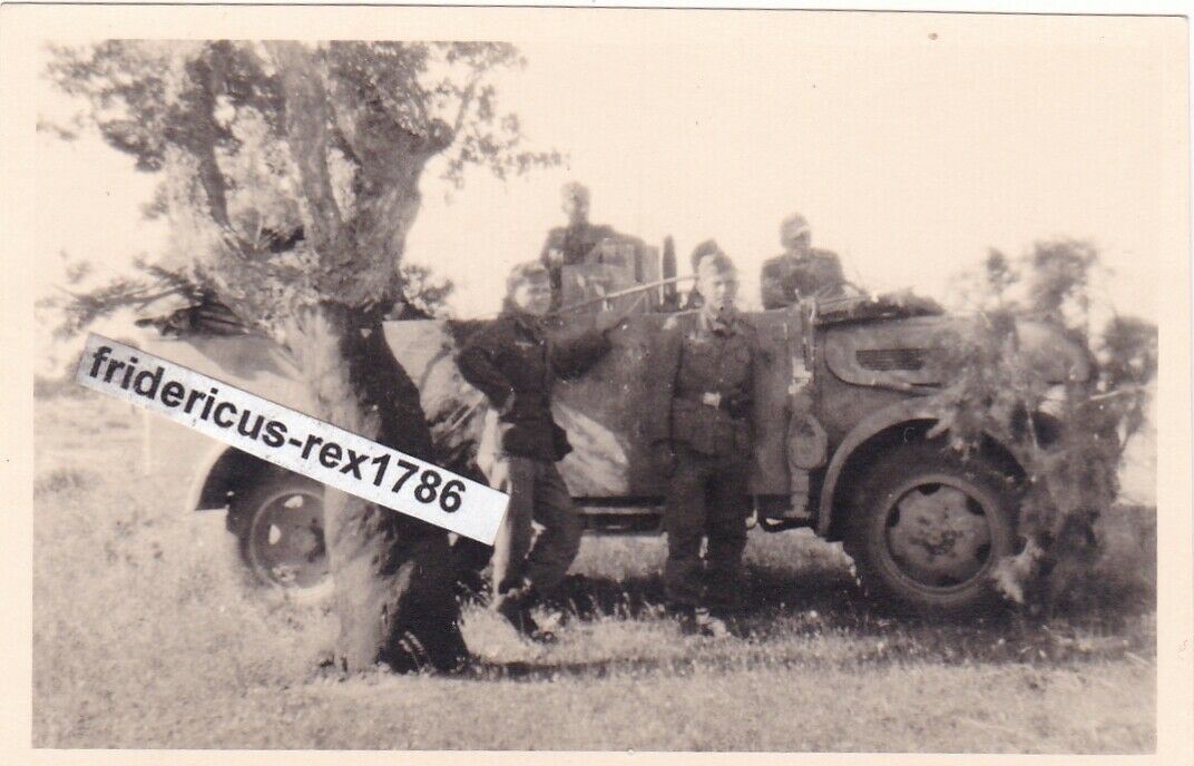 Foto Sturmgeschütz StuG Abt. PKW Sd Kfz Steyr Borgward camo mit 