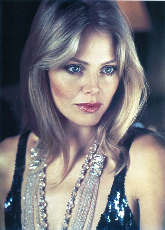 Britt_Ekland_mb50