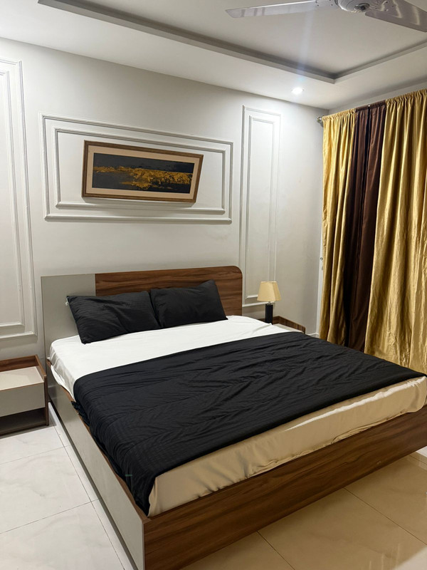 Galaxy Penthouse 2 Bhk, Zameen Opal, Lahore, photo 3
