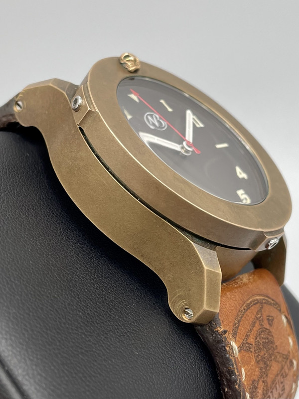 C9F27C3D-AFFF-4E19-B74F-8F9094D8F7B3