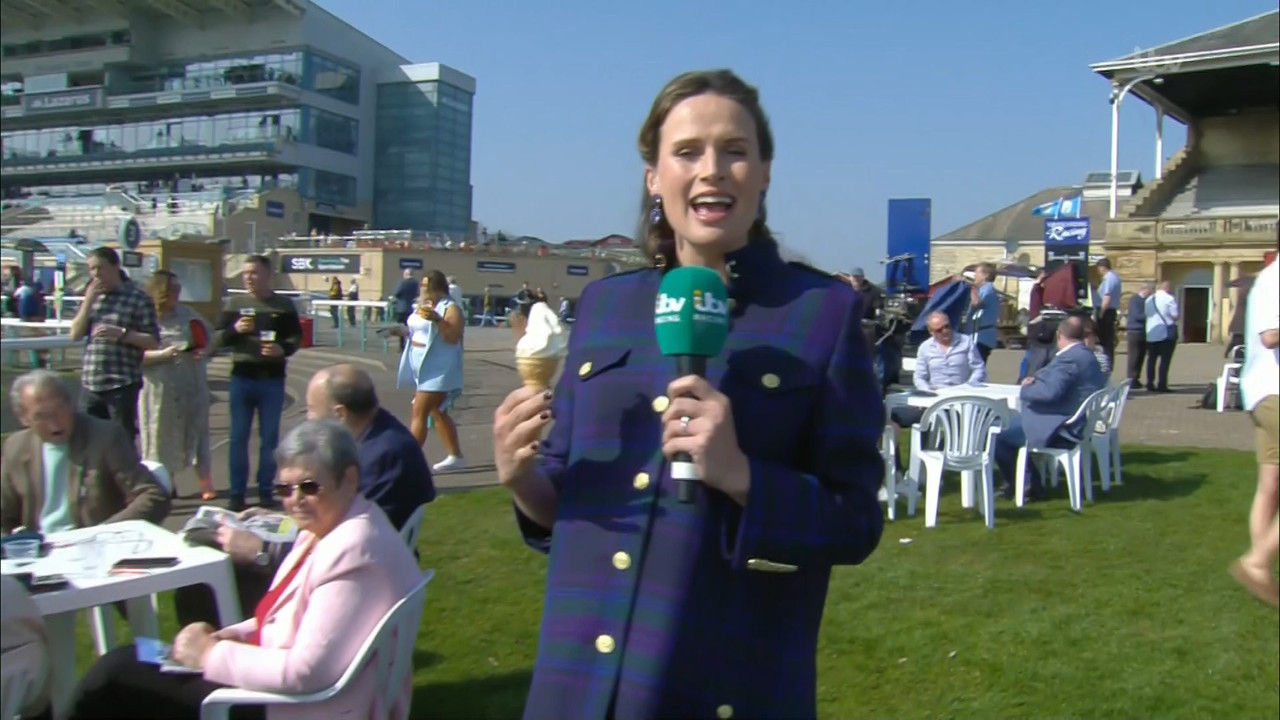 ITV Racing Live from Doncaster_20220326_13001600.ts_snapshot_00.02.25.272