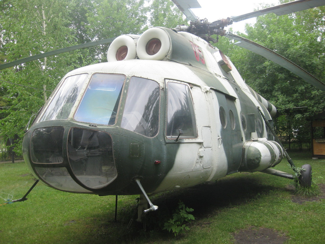 Военные и технические памятники – г.Энгельс самолёты,танки,ракета,грузовые,вертолёты,Ту,ЖД,пожарные,макет,корабли,МиГ,Ми,паровозы,авиация,легковые,тепловозы,Саратовская область,военное