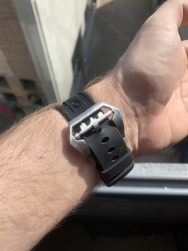 E95E2CE7-28D9-45DD-BAD2-DFEF6BE1B924