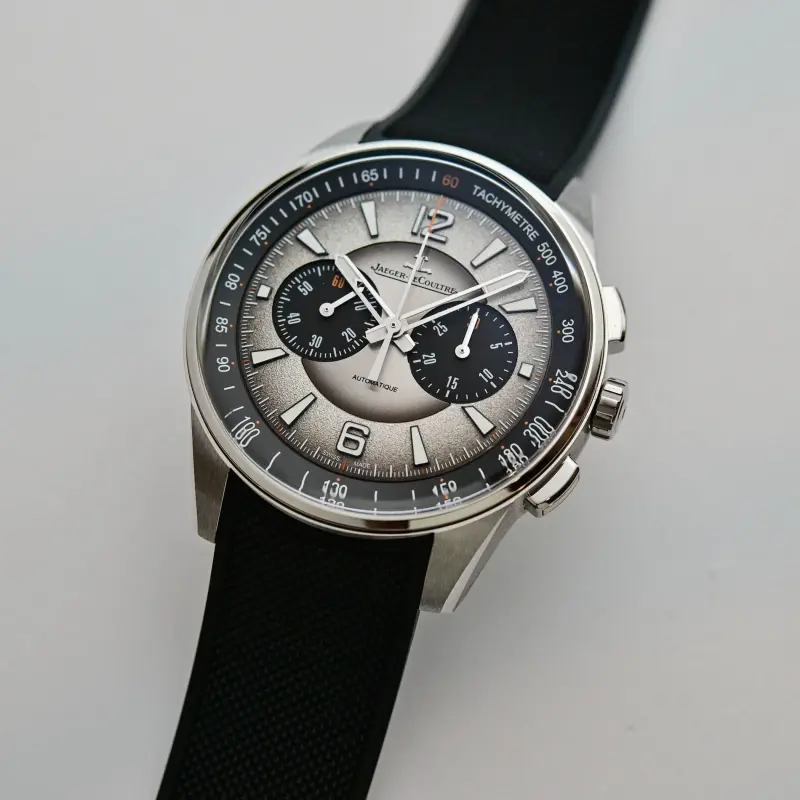 2023-Jaeger-LeCoultre-Polaris-Chronograph-warm-grey-gradient-lacquered-dial-Q902843J-hands-on-7