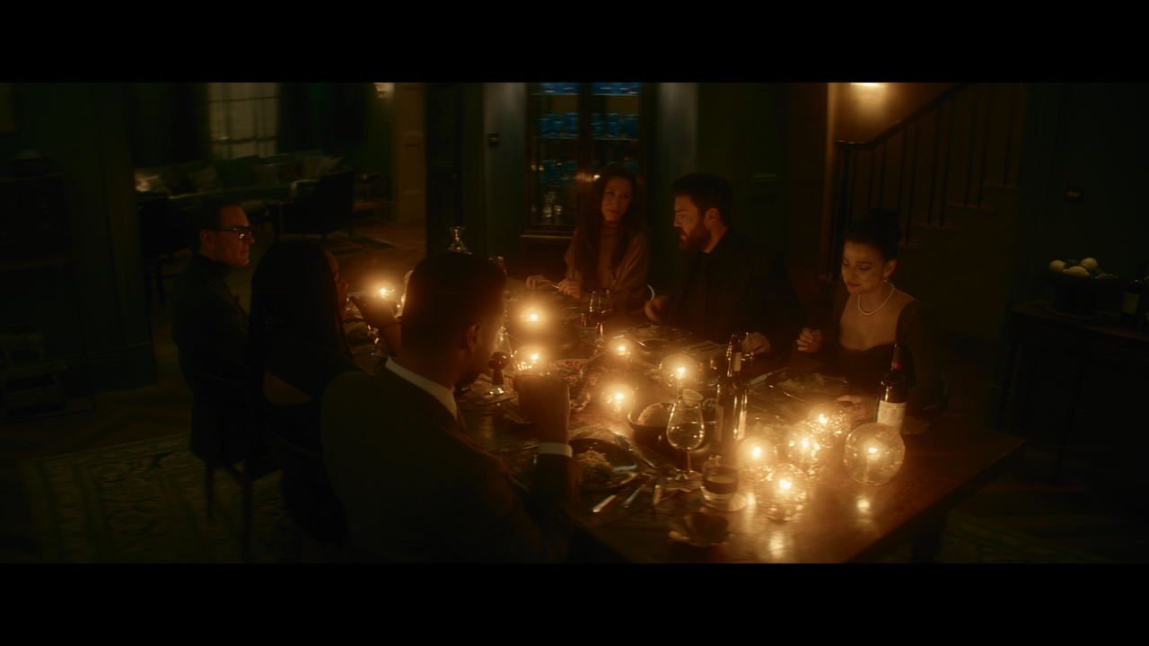 mpv-shot_Black.Bag.2025.2160p.UHD.BDRemux.Hybrid.HDR10 .HEVC-Нечипорук_00_11_14_0003