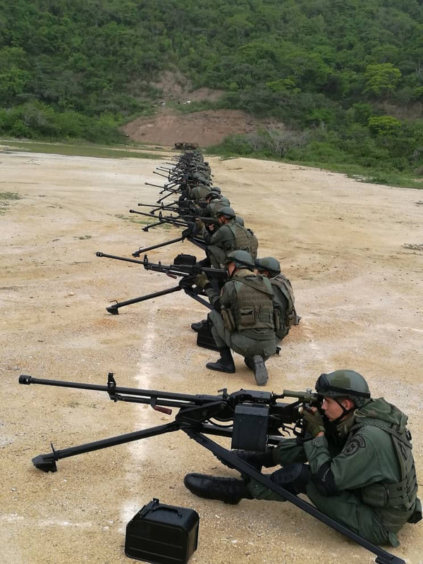 FAES del Ejército Bolivariano - Página 3 D9ddz8-WXUAA6-P2-J