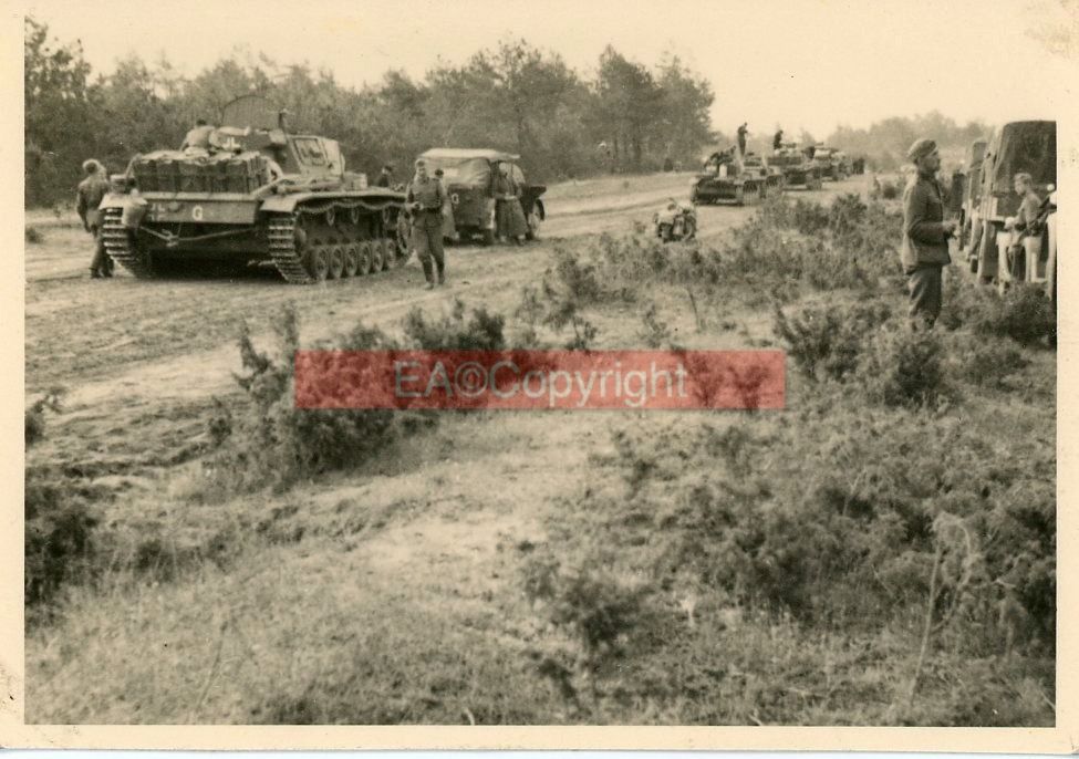 StuG Sturmgeschütz Panzer Tank Russland Vormarsc