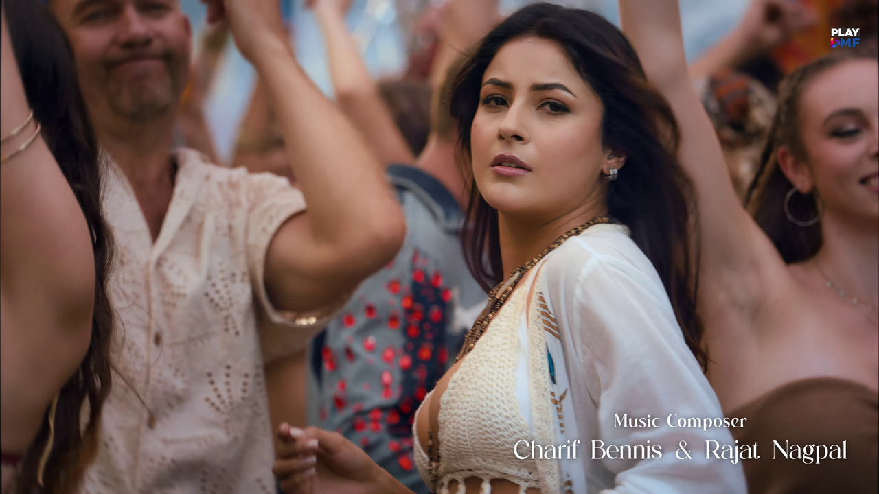 [Image: vlcsnap-2026-04-07-23h46m27s977.png]