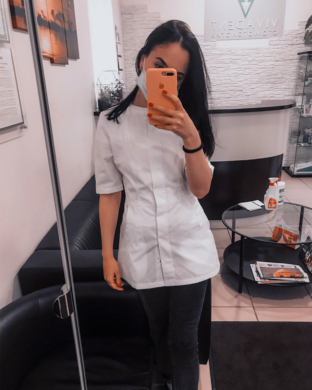 9C2B2A0A-7286-4E69-88F1-FDA8A06B1AAA