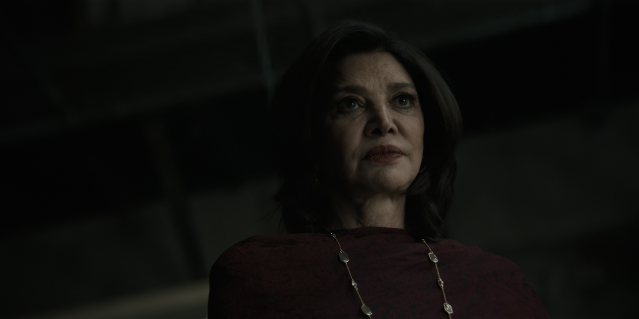 The.Penguin.S01E05.Homecoming.2160p.10bit.NOW.WEB-DL.DDP5.1.HEVC-Vyndros.mkv_snapshot_03.47_[2025-01