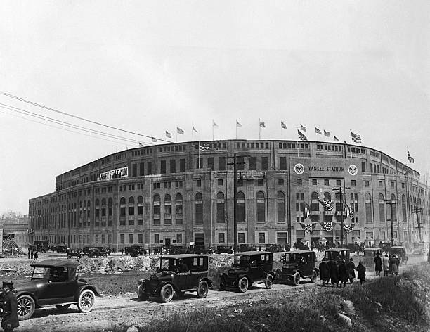 Opening-Day-1923.jpg