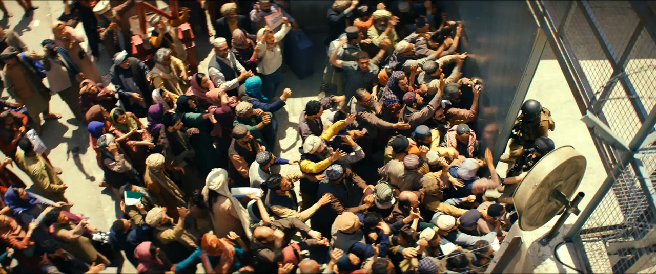 13 Days, 13 Nights 2025 BluRay [Hindi + Tamil + Telugu + English] 480p 720p ESub Screenshot