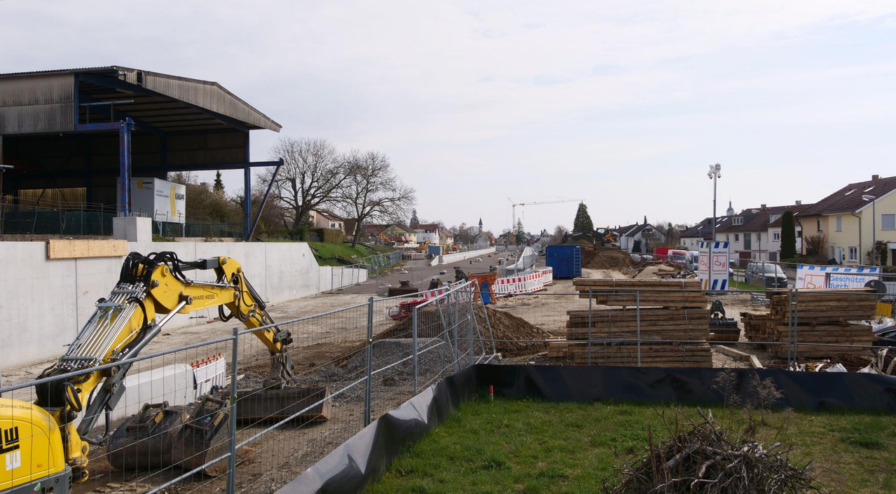 [Bild: 030426-111452-235b.jpg]