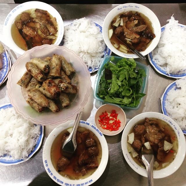 an mot lan nho ca doi top 12 quan bun cha ha noi sieu ngon don guc team cuong an - anh 35