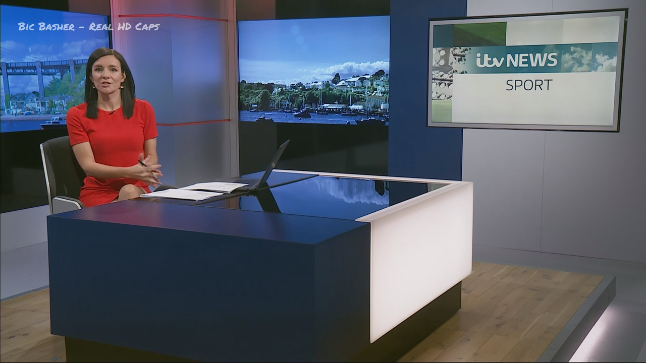 04.06 - 18.30.00 - ITV News and Weather. 06 04 2025 - 2 Round-up of t....ts_snapshot_13.46.447