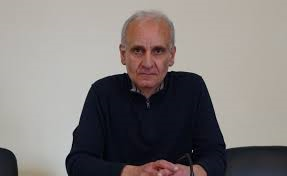 ΝΕΟΙ ΘΕΡΜΟΣΙΦΩΝΕΣ - ΜΠΟΙΛΕΡ ΣΤΟ ΚΟΛΥΜΒΗΤΗΡΙΟ