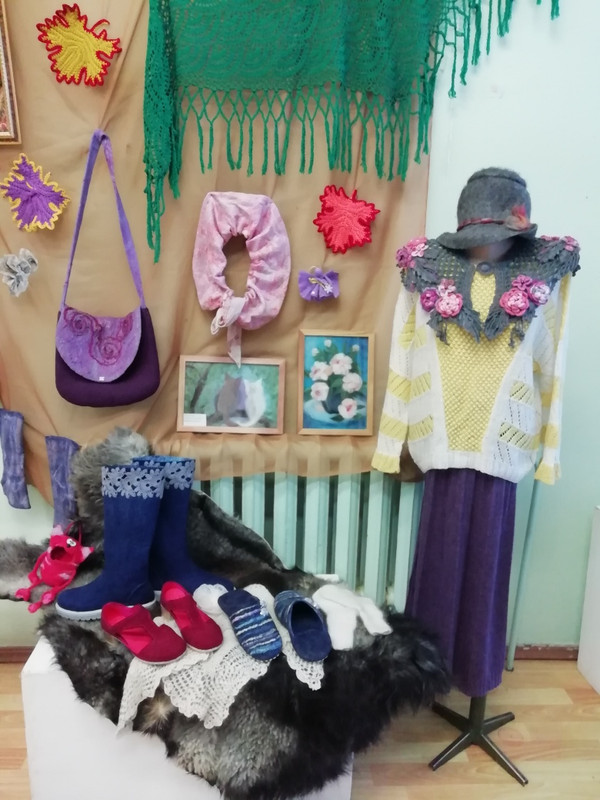 Выставка шерстяная акварель (3)