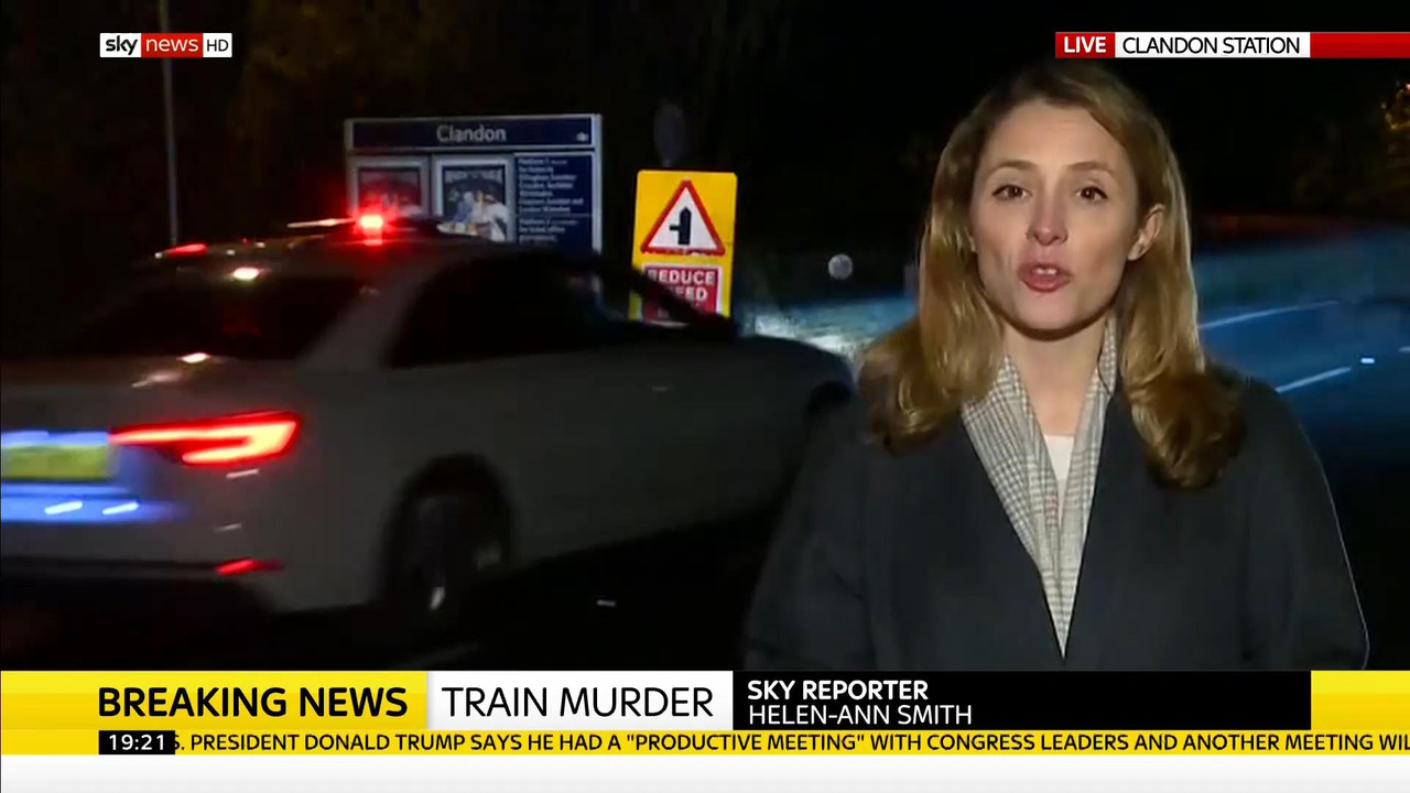 04 January - 19.00.00 - Sky News Tonight. Reports and lively deb