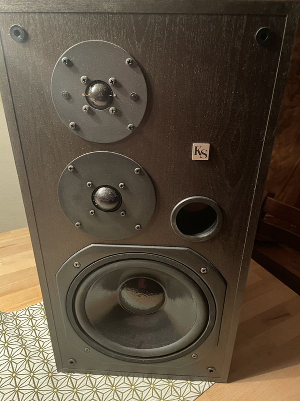 DC839EB2-1EDD-4A4E-9AA9-276C671C1597