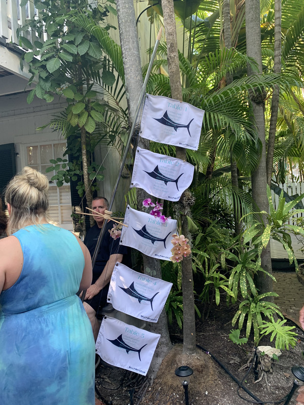 AB2EE679-5F87-4752-9820-B43D17C5F0FA