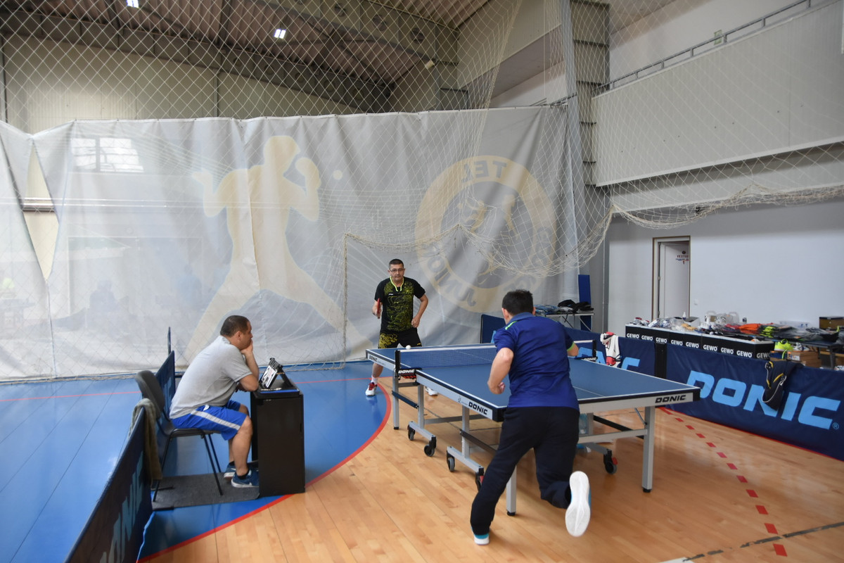 24CD96D4-E8B4-40BF-ADBA-31ED3286C64B