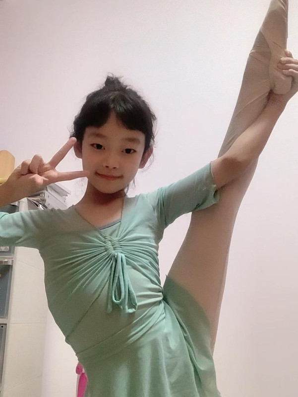 思Lucky,ロリータ,Lolita,萝莉塔,炉利,Loli,萝莉,亜炉,華炉,少女,甜妹