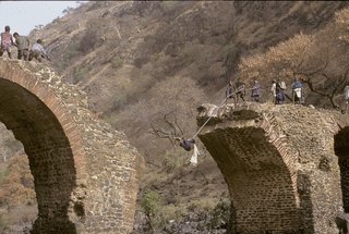 [Image: Sebara-Dildiy-Bridge.jpg]