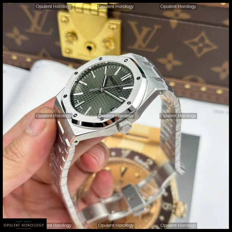 Audemars Piguet Royal Oak 15510ST Green Dial 41mm Automatic Stainless Steel