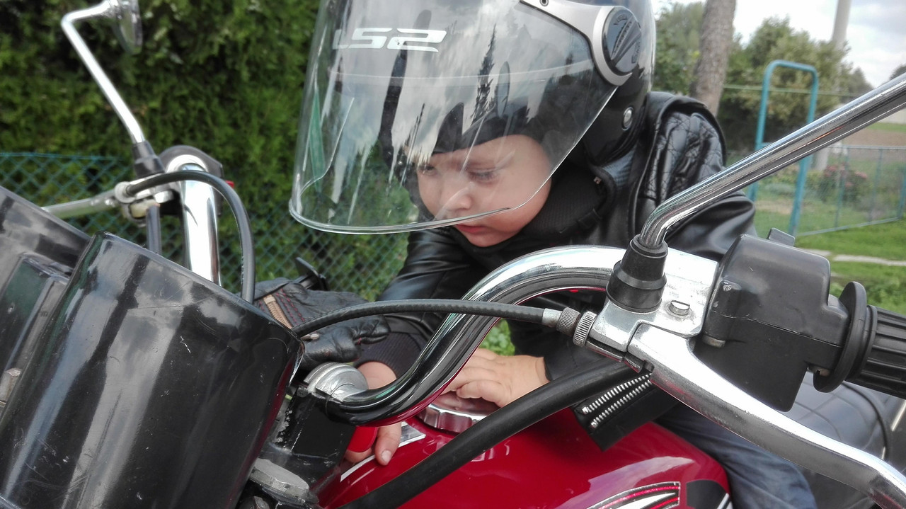 41347772_267573140542657_3031064970335879168_n