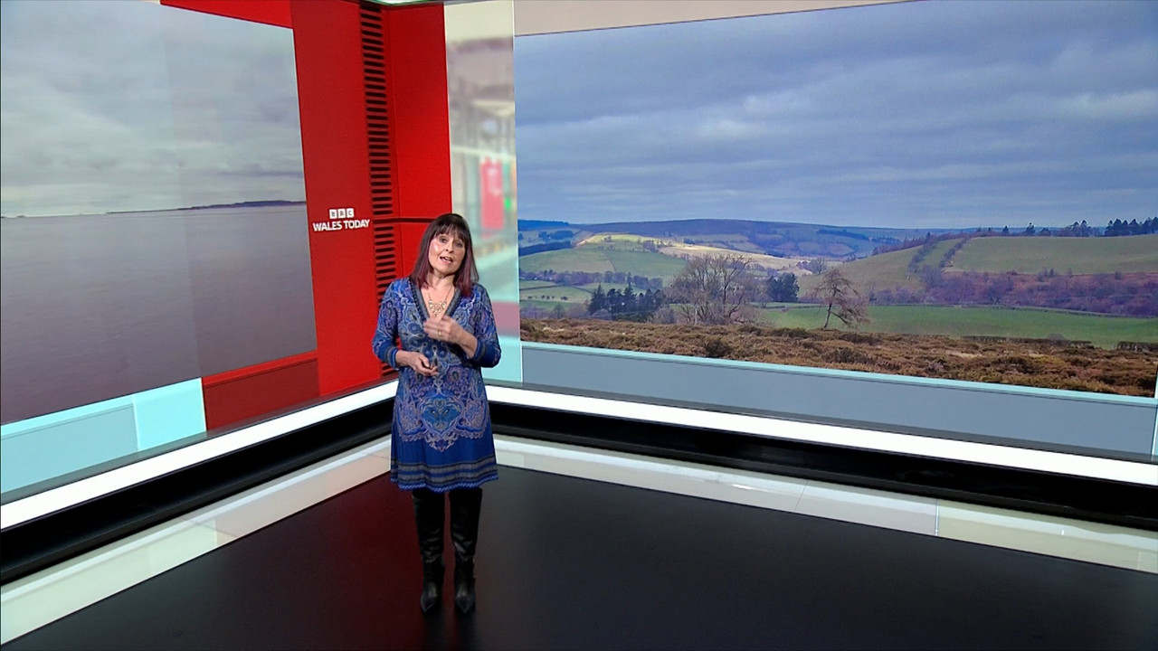 03.03 - 06.00.00 - Breakfast. The BBC's Breakfast programme features ....ts_snapshot_07.40.272