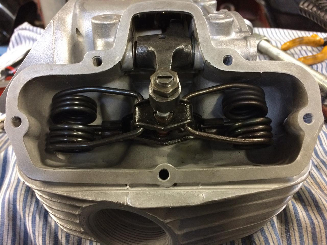 D439B9C5-1AEE-47E8-9686-FA77FDD26398