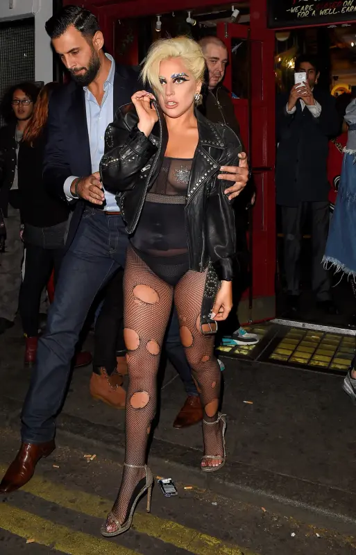 6-9-15-Leaving-The-Crobar-in-London-001.