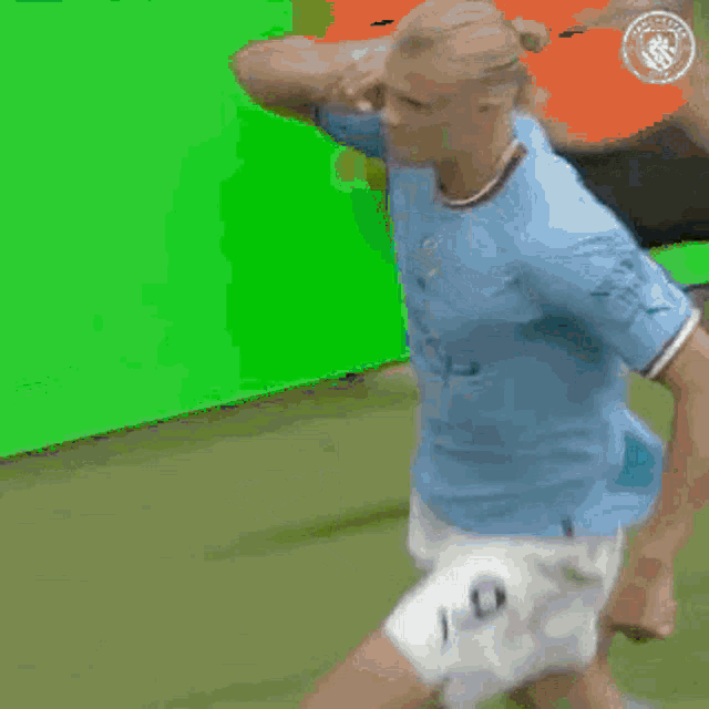 7 goles en 3 partidos, Haaland.
