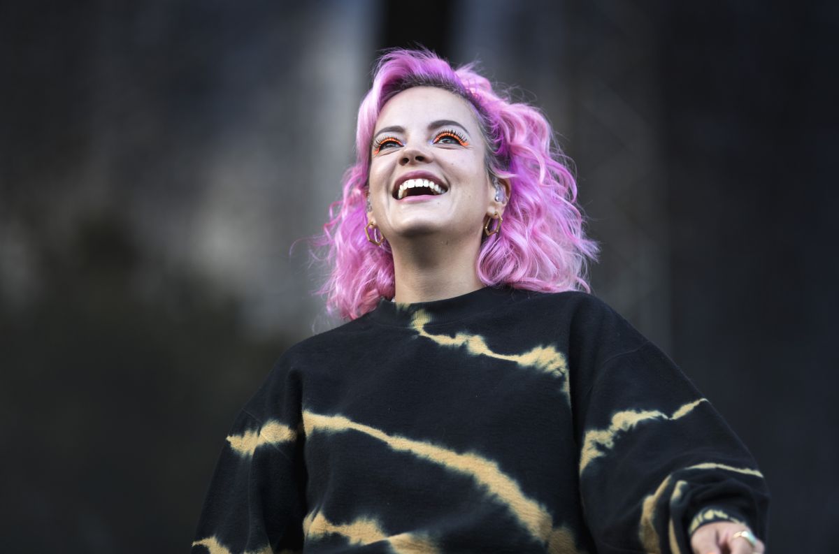 lily-allen-performs-at-musicfestival-way-out-west-in-gothenburg-