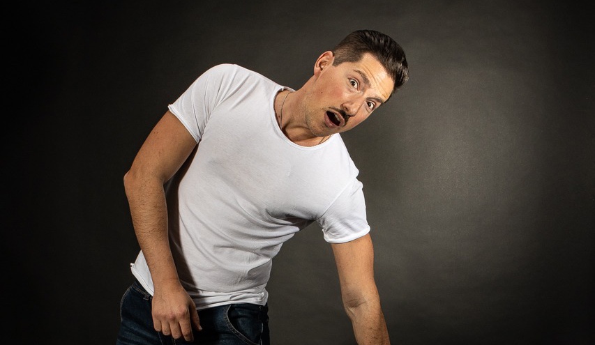 ALESSANDRO CUCINOTTA: «La tv dei sentimenti? Il dolore non deve mai diventare un contenuto» 1 Alessandro Cucinotta 2 Quootip