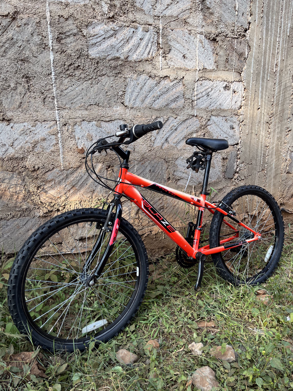 24" Piranha Blaze RXC