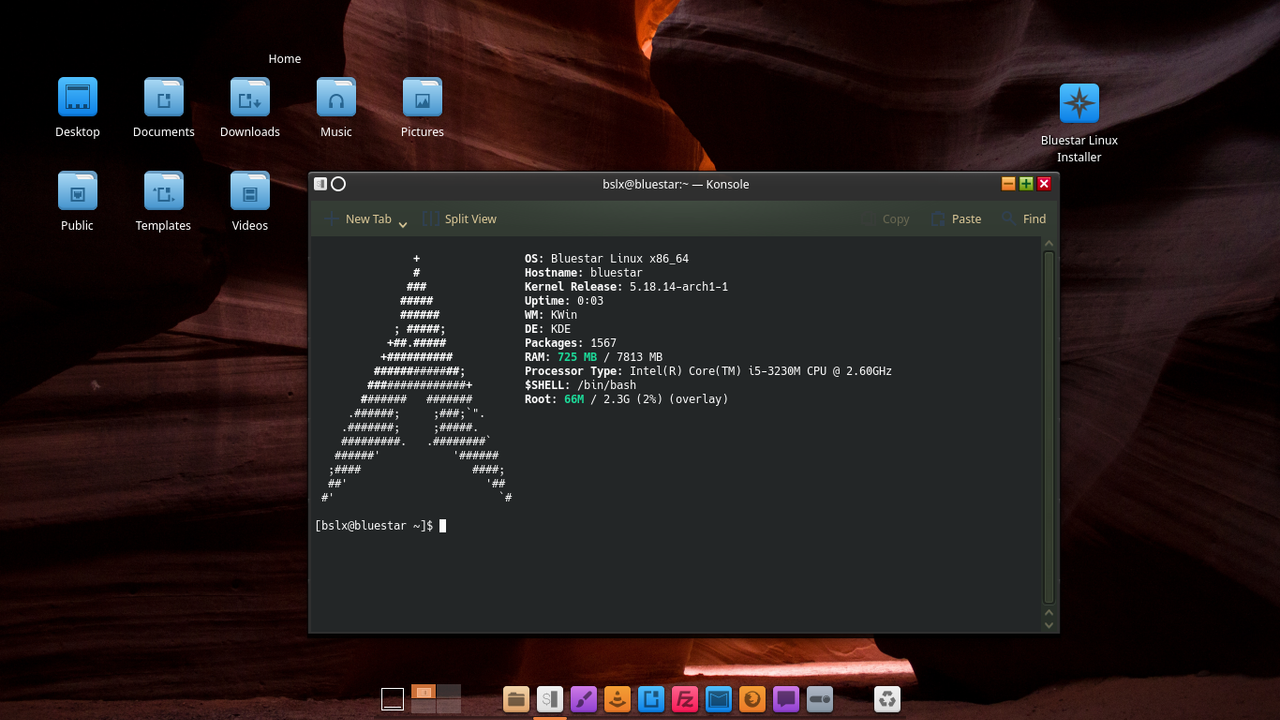 Bluestar OS Linux 5.18.14 - Wallpaper, Desktop & Terminal