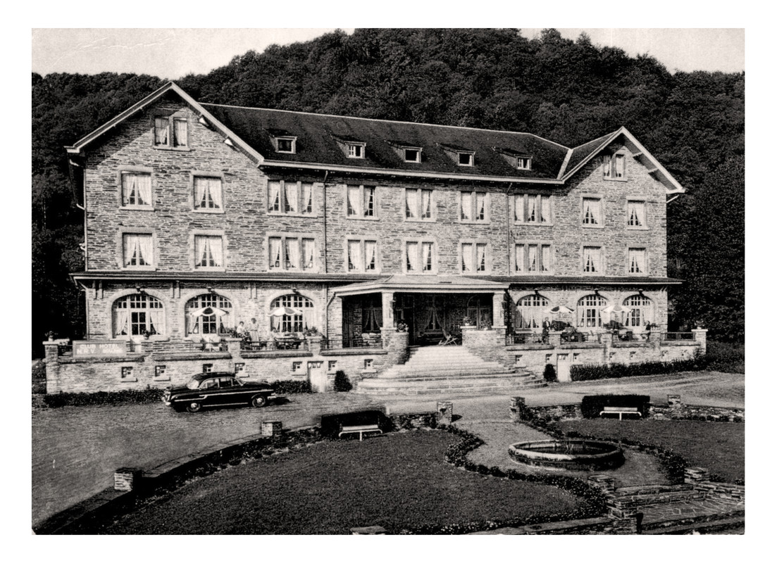 Alle sur Semois (B) l Hôtel Hoffmann (Nels)