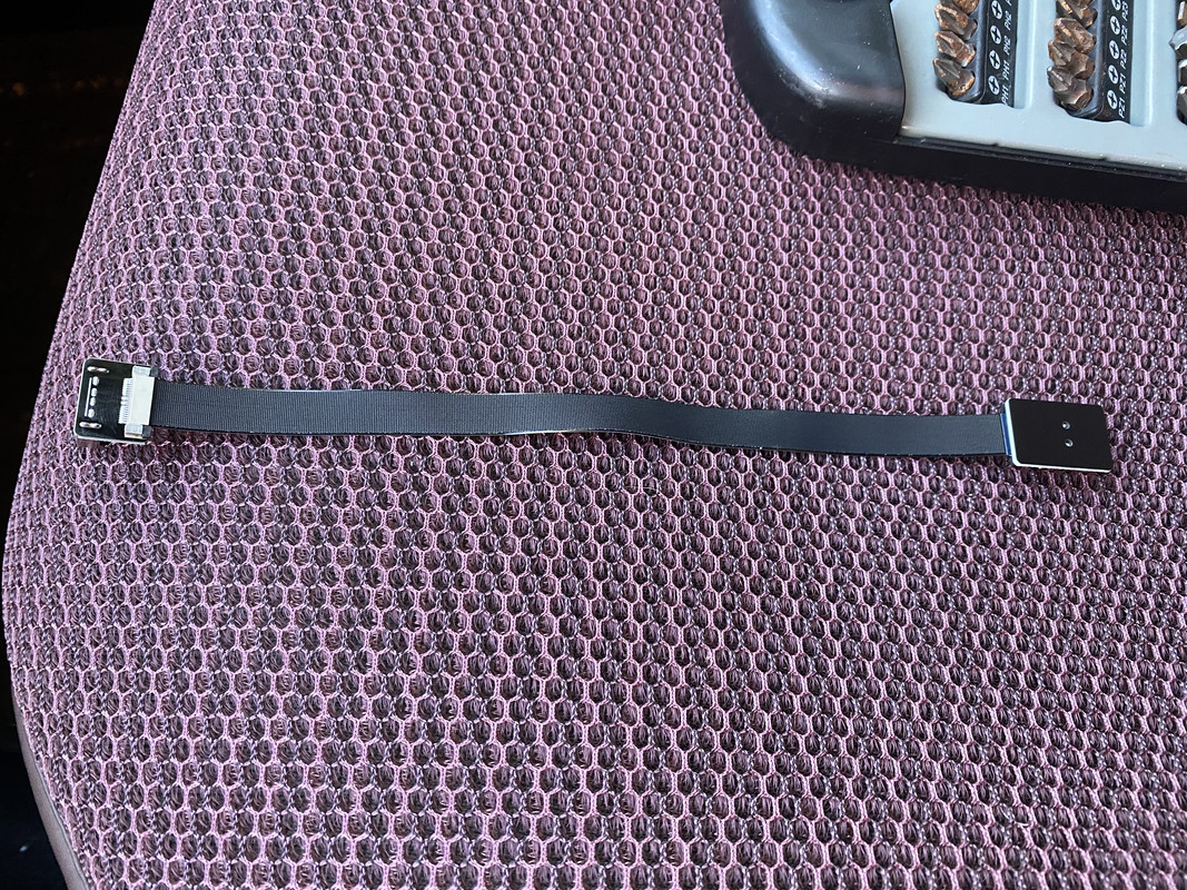 4BAB3352-D4C3-4B9B-BCA6-5BF643A1C361