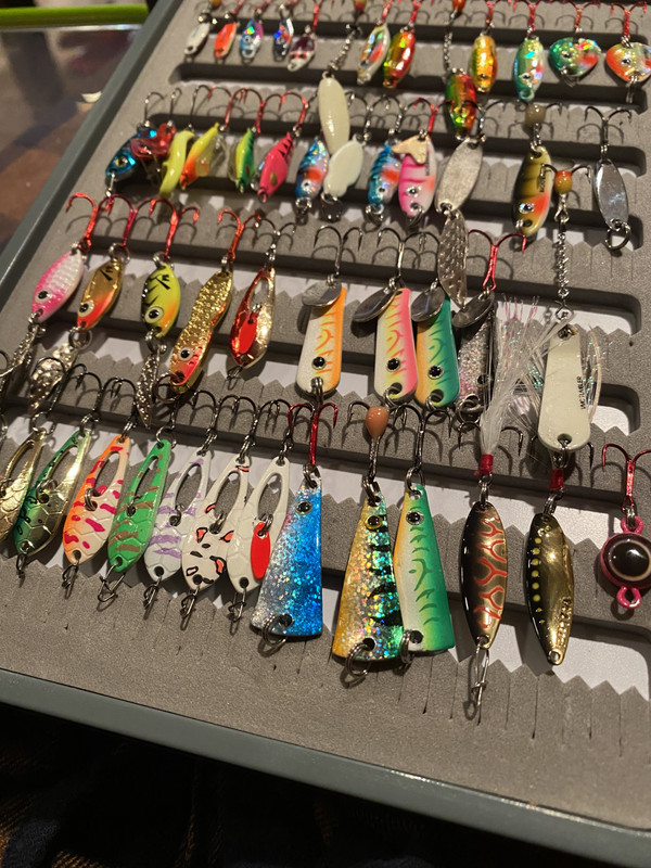 F575A6AF-EA2E-4CE4-8D2B-362610587743