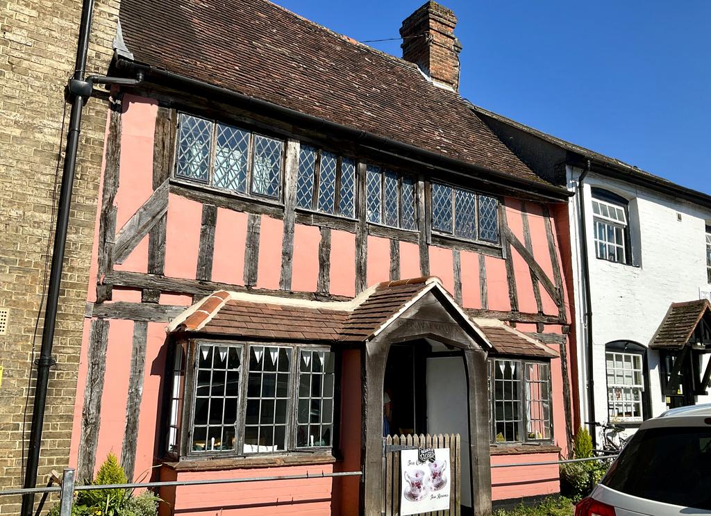 Пёстрая лента. Путешествие по сельским дорогам Англии в мае 2025 г.