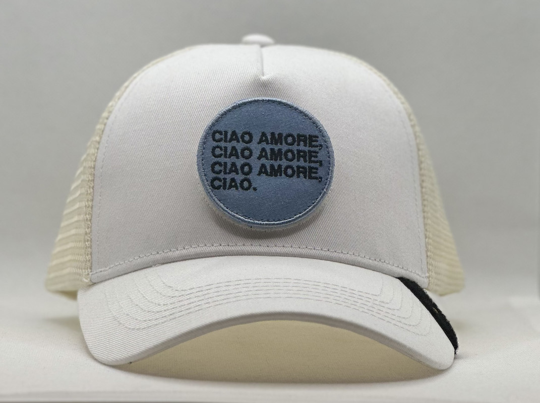 Just Hat, la capsule di cappelli SS25 a Pitti Uomo 2024 Just Hat, la capsule di cappelli SS25 a Pitti Uomo 2024