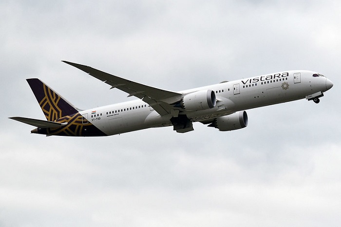 Maskapai Vistara dijatuhi hukuman denda setelah mengizinkan seorang kopilot untuk mendaratkan pesawat meski belum menerima pelatihan yang diperlukan.