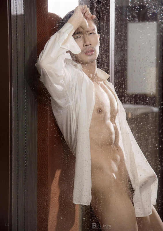 WhoseMan no.75 | Ryan - Mặt dâm bà cố