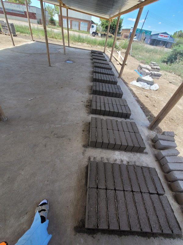 Delarey Bricks & Blocks material preparation (2)