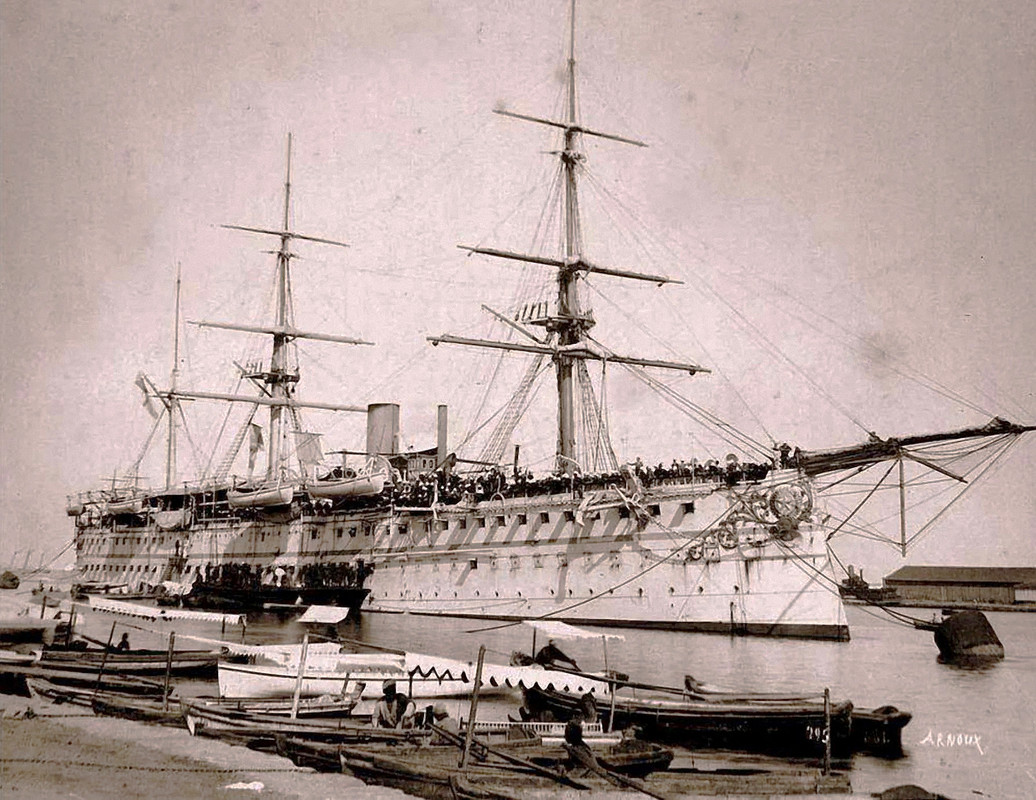 HMS Euphrates в Порт-Саиде