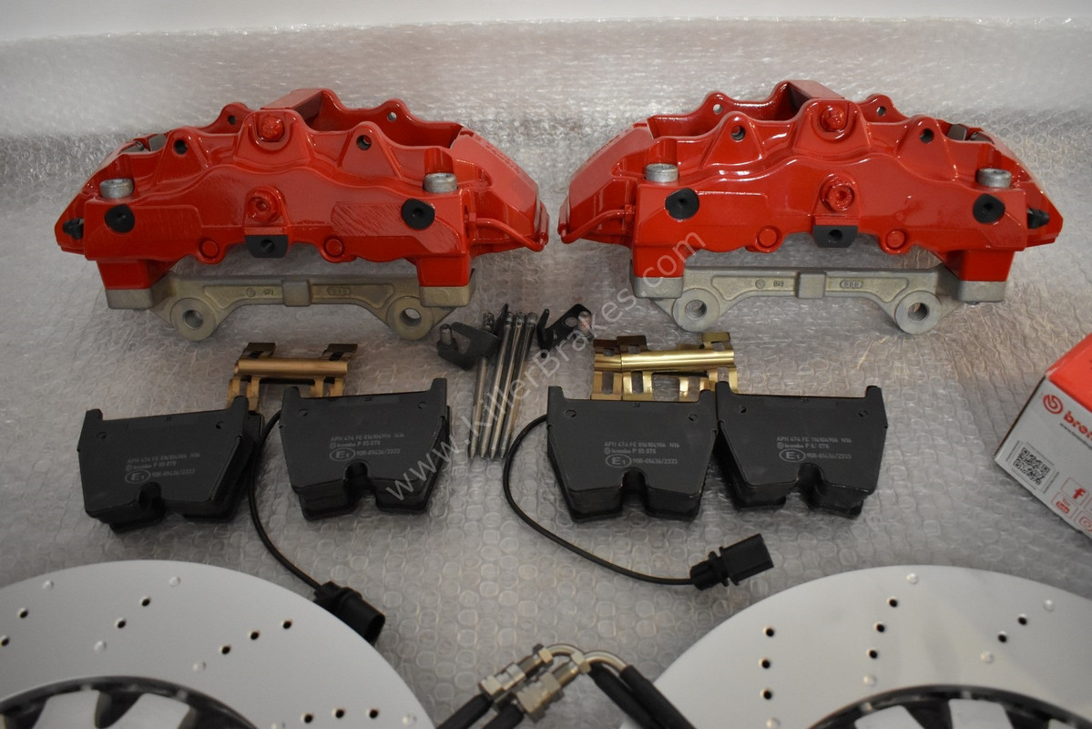 Audi RS Full Big brake upgrade Brembo 8Pot Calipers 370mm Brake 
