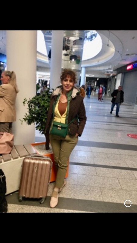 D5451553-F1F5-4D72-8231-DC9B32502967